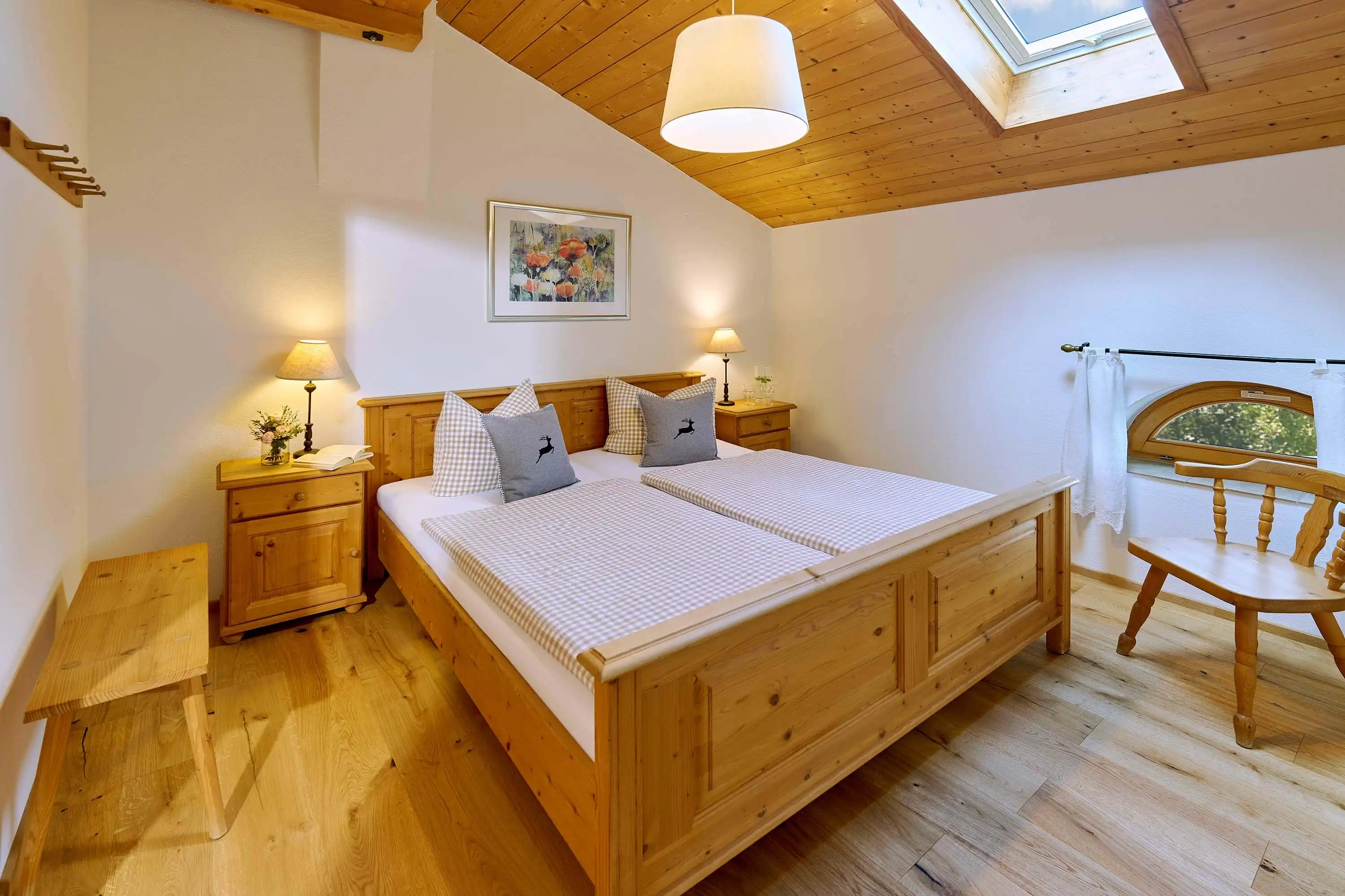 Schlafzimmer FeWo Mohnblume Ferienwohnungen Köllhof