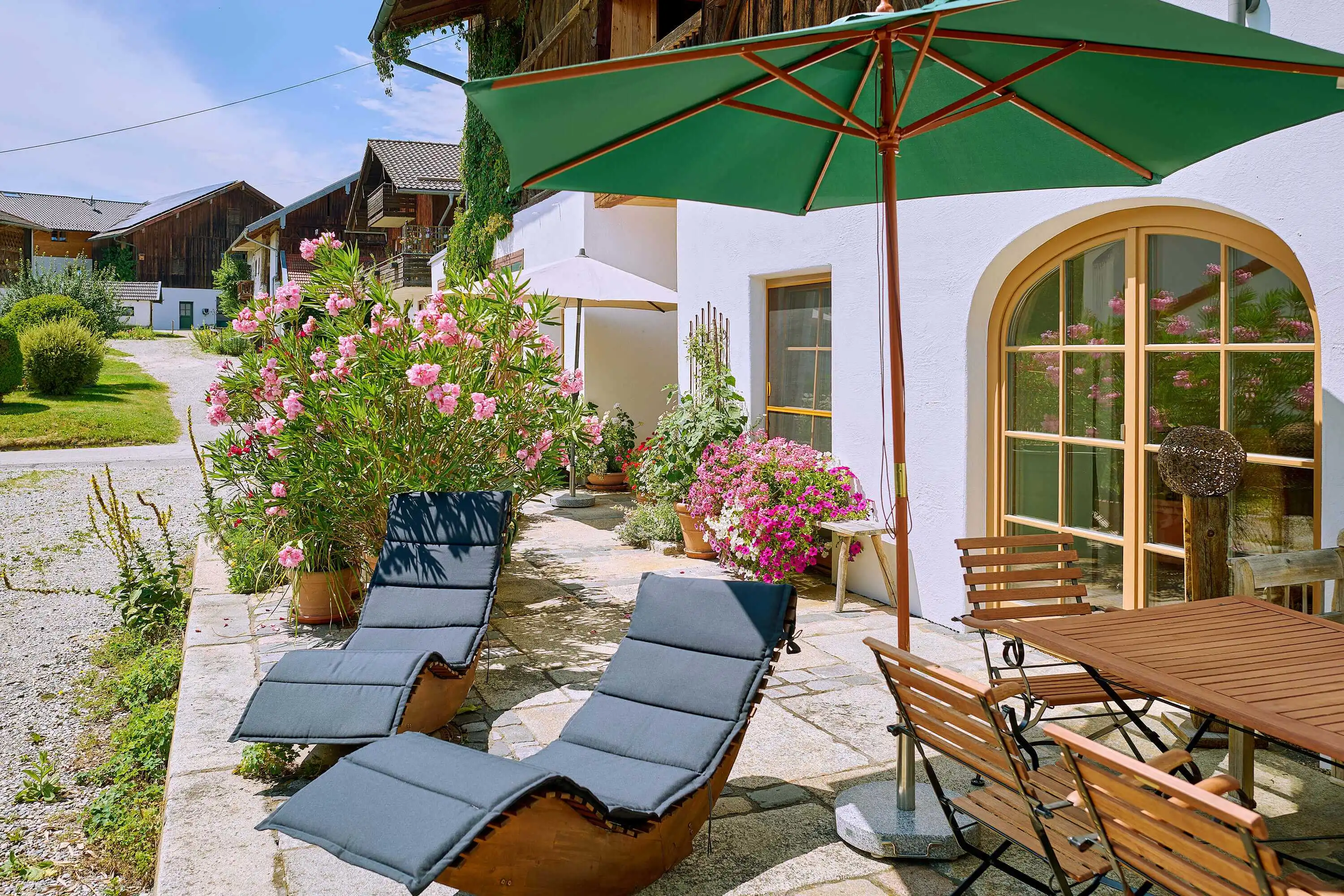 Bauergarten Sitzplatz im Freien im Landurlaub